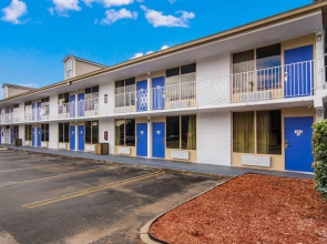 Studio 6 Extended Stay - Lagrange, GA