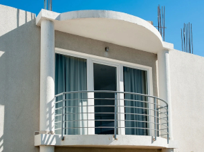 Open Sea Luxury Apartments