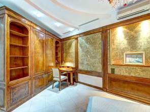 Apartment near Kiev 4 km Vishneve