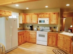 Mt Baker Lodging Cabin 95 - Sleeps 4