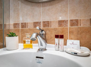 Maison Pitti Florence