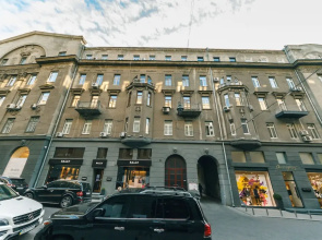 Apartment Khreschatyk 15