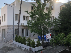 Foça suit
