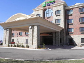 Holiday Inn Express & Suites Lubbock West by IHG