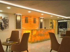 Antusa Palace Hotel & Spa