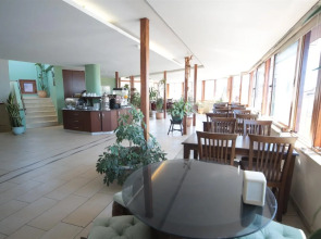 Artefes Hotel Old City