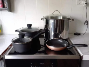 Wollongong train station holiday house