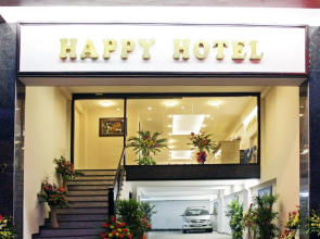 Happy Hotel - Kim Ma