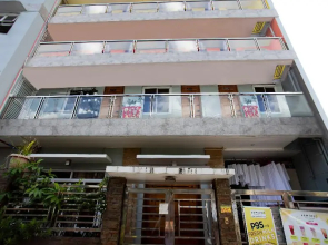 Vaccinated Staff - Capital O 806 Pattaui Residence