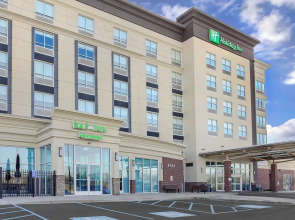 Holiday Inn Louisville Airport South by IHG