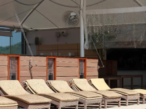 Absolute Bangla Suites