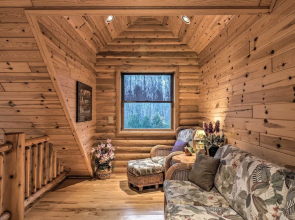 'camp Tony' w/ Trail Access: Walk to Lake Huron!