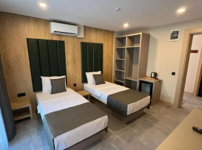 Perast Garden Hotel