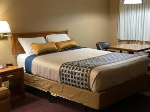 Royal Inn
