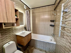 Две подушки на улице Вадима Шефнера 10 корп. 1