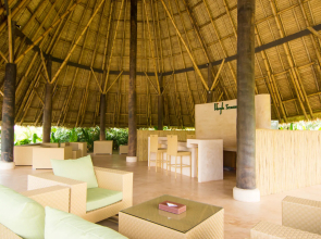 High Season Pool Villa & Spa