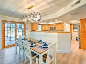 Spacious Flagstaff Home w/ Hot Tub & Grill!