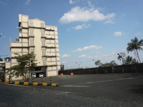 Puri Wisata Hotel