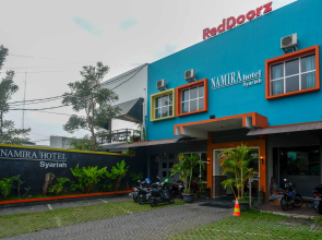RedDoorz Syariah @ Namira Hotel