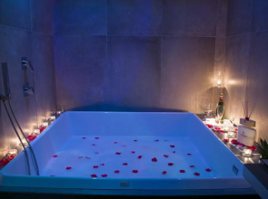 Megaris Luxury Suite Rooms