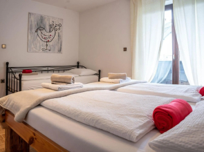 Apartments Trata