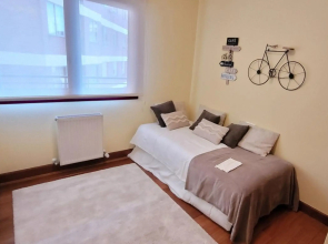 Cozy Yellow Home in Getxo