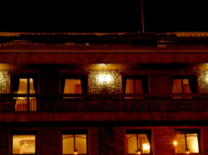 Petit Hotel