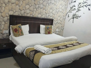 Hotel Redwood