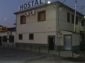 Hostal El Avion