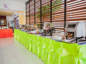 Eastiny Plaza Hotel