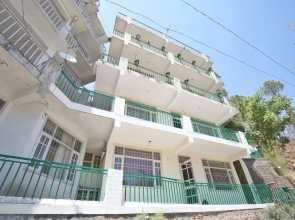 OYO 14084 Home Hill View Studio Barog