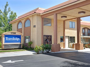 Travelodge by Wyndham Banning CA Near Casino/Outlet Mall
