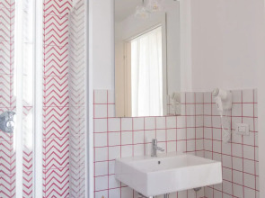 Nonna Pina Art Rooms