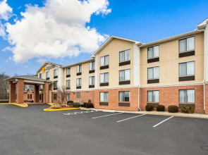 Kautilya Inn & Suites