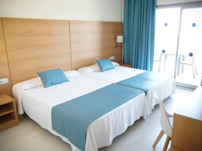 Отель Ibersol Playa Dorada
