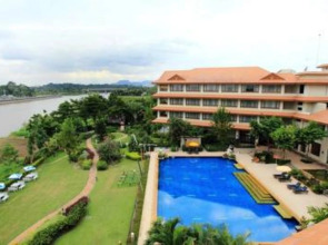 The Imperial River House Resort