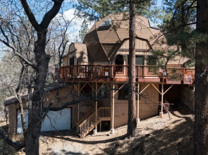 Honeycomb by AvantStay Private Unique Home in Big Bear