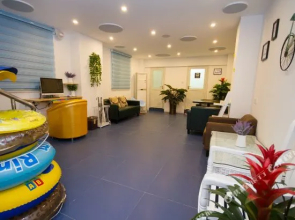 Sanya Feini Mosu Inn (Sanya Bay Jixiang Street Light Rail)(三亚非你莫宿客栈(三亚湾吉祥街轻轨店))