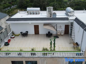 Lingshui Perfume Bay Yuehai Fengqi B&B