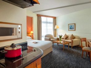 J5 Hotels Port Saeed