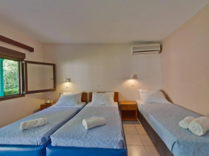 Olympios Zeus Hotel Bungalows