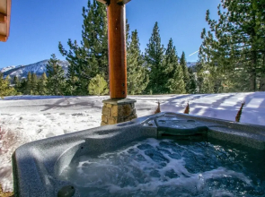 Juniper Crest Townhomes at Mammoth Lakes