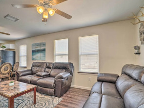 Pet-friendly Sierra Blanca Home in Downtown!
