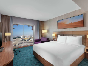 Отель DoubleTree by Hilton Dubai Al Jadaf