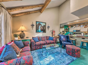 Eclectic Home w/ Deck: 4 Miles to Ski Cloudcroft!