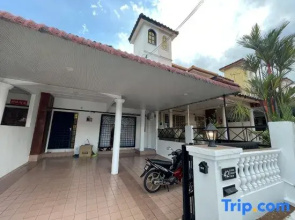 Ipoh 42 Symphony 12pax 4Bedroom 3bathroom 2car