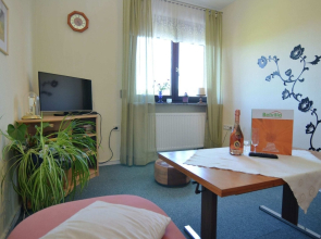 Quaint Apartment in Großalmerode near Forest