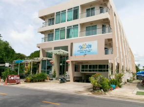 GoldenBeach Boutique Resort