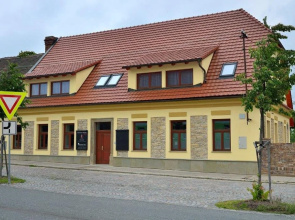Hotel and restaurant Via Ironia