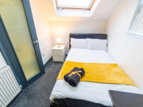 Spacious Comfortable Studio Near the University